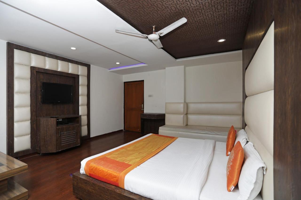 The Gagan Plaza Hotel Kanpur Exterior foto