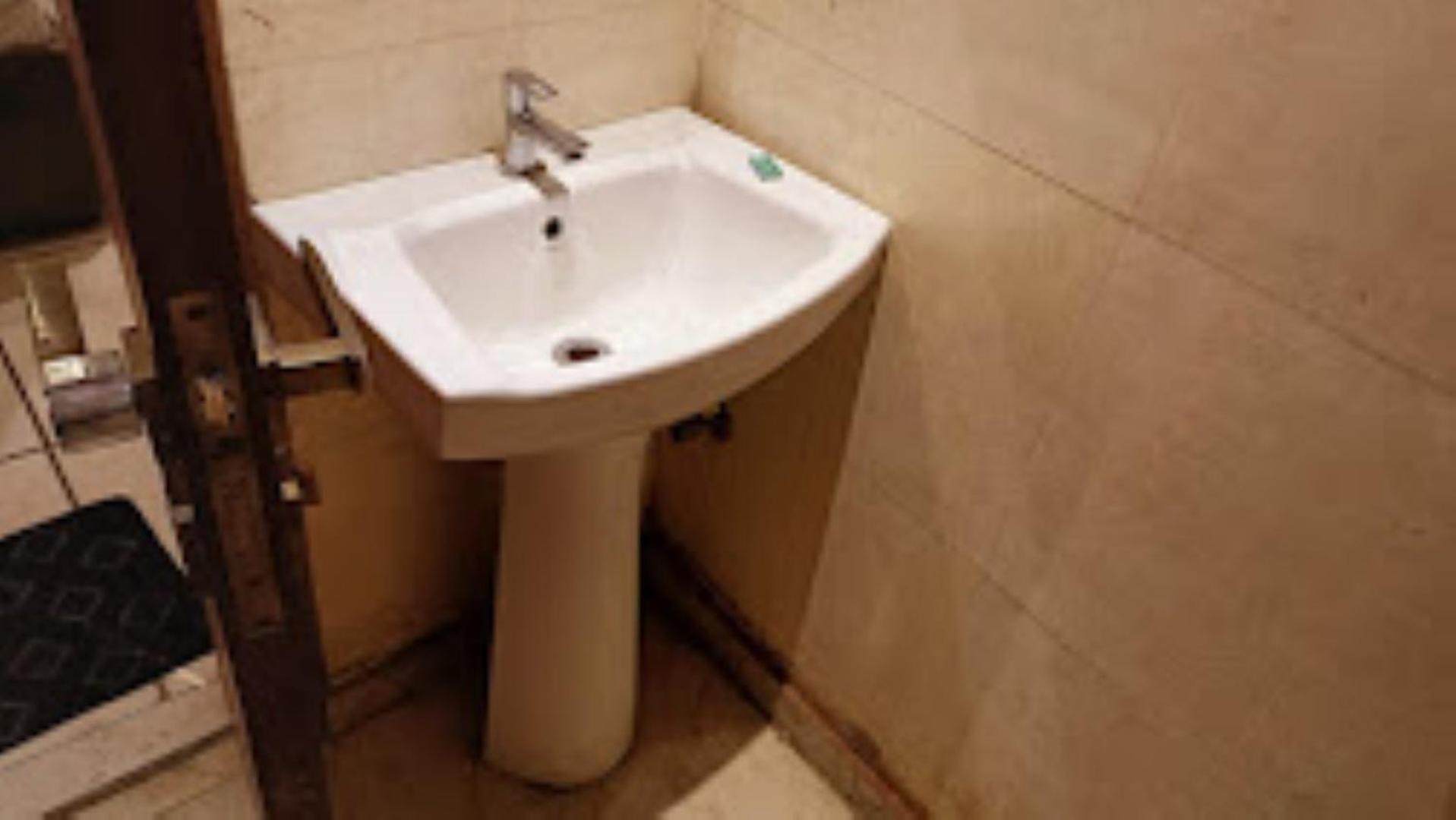 The Gagan Plaza Hotel Kanpur Exterior foto