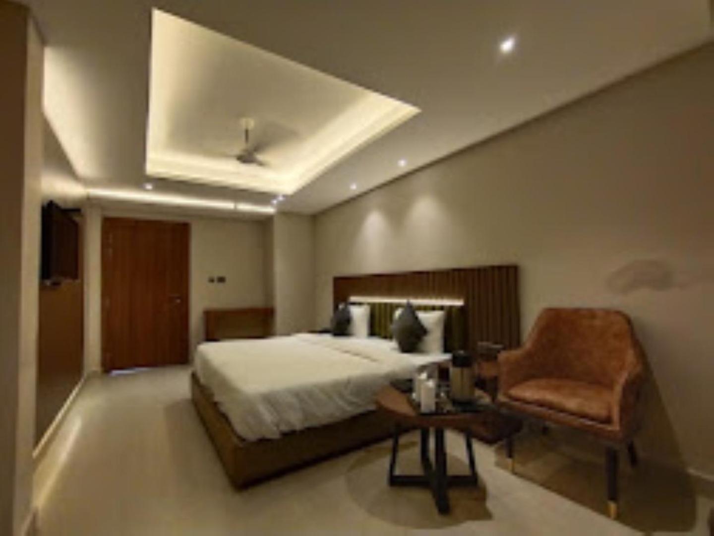 The Gagan Plaza Hotel Kanpur Exterior foto